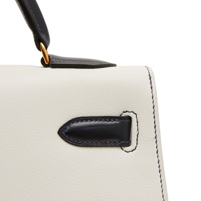 Lot 37 - Hermes Limited Edition Tri Colour Kelly Sellier 32