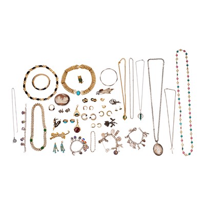 Lot 279 - A collection of silver and costume jewellery