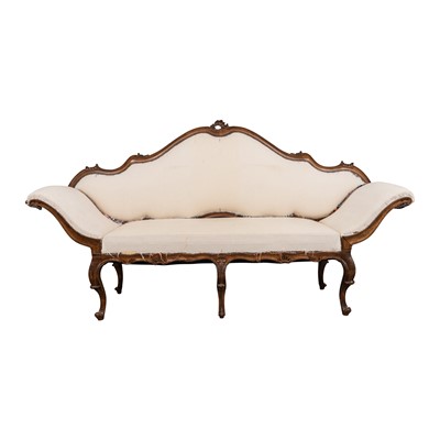 Lot 355 - A Venetian Rococo style walnut sofa
