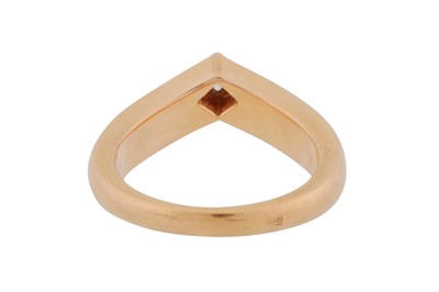 Lot 267 - Cartier l A single-stone diamond ring, circa 1992