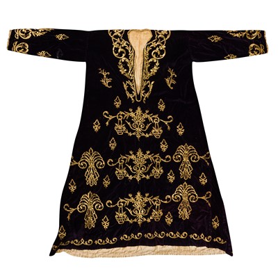 Lot 400 - An Ottoman kaftan, 19th / early 20th century