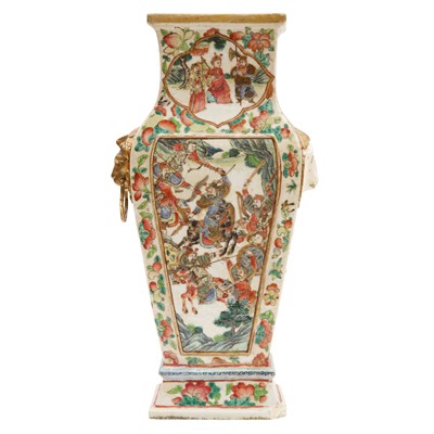 Lot 494 - A Chinese Canton famille-rose vase, Qing dynasty, 19th century