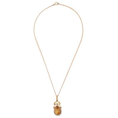 Lot 110 - A citrine and seed pearl necklace