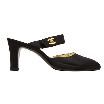 Lot 167 - Chanel Black Turnlock Heeled Mule - Size 40