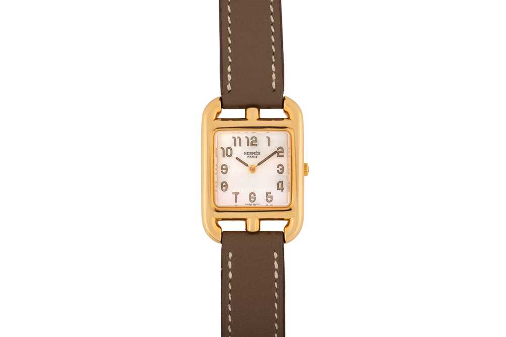 Lot 440 - Lady's Hermès 18k Gold Wristwatch