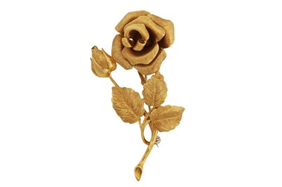 Lot 274 - A rose brooch
