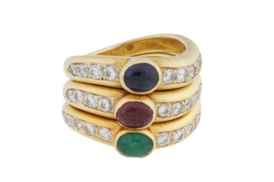 Lot 160 - Three gem set rings
