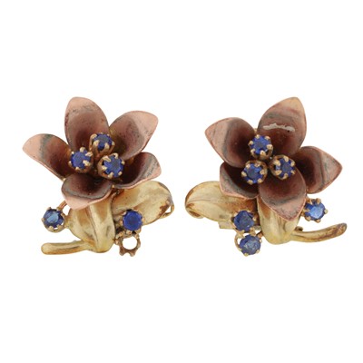 Lot 82 - A pair of sapphire flower earrings