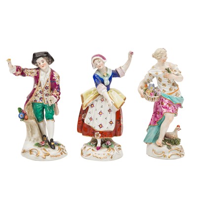 Lot 3 - A Meissen porcelain figure allegory of Spring