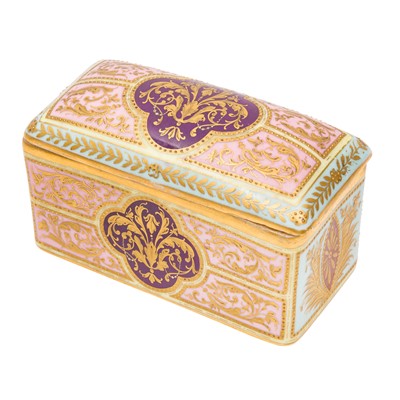 Lot 28 - A Vienna porcelain casket