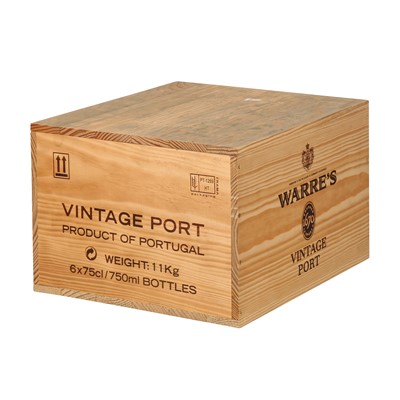 Lot 334 - Warre's 2011 - 6 bottles in OWC