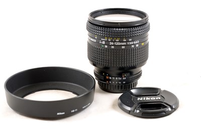 Lot 305 - Nikon AF f3.5-5.6 D 24-120mm Zoom Lens.