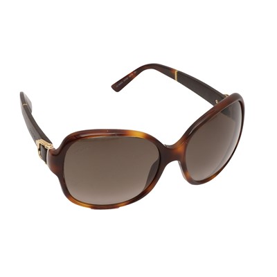 Lot 604 - Gucci Brown Horsebit Round Sunglasses