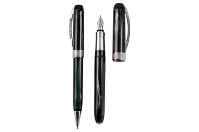 Lot 500 - Visconti fountain pen and ballpoint pen