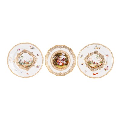Lot 14 - A pair of Meissen cabinet plates, late 19th / early 20th century