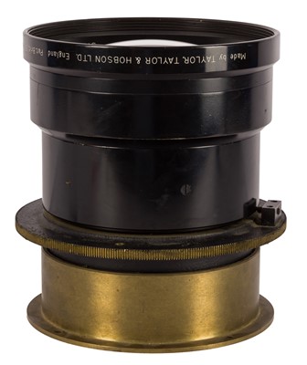 Lot 197 - A Taylor-Hobson 8 Inch f/1.4 Anastigmat Lens for Radiography