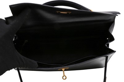 Lot 189 - Hermes Black Box Kelly Sellier 32