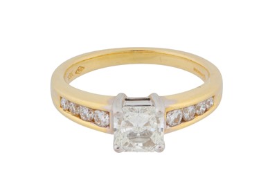 Lot 299 - A diamond ring, circa 2006