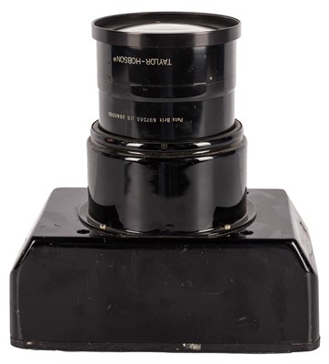 Lot 193 - A Vinten F95 MK 7 Aerial Reconaissance Cine Camera