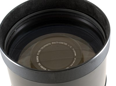 Lot 225 - FAST f4 500mm Sigma XQ Ultra-Telephoto M42 Mirror Lens.