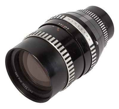 Lot 316 - A Carl Zeiss Jena 180mm f/2.8 Pentacon Six Lens