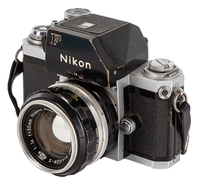 Lot 292 - A Nikon F Photomic SLR Camera