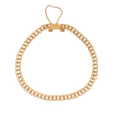 Lot 187 - A fancy link bracelet