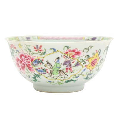 Lot 259 - A Chinese famille-rose 'figurativel' bowl, Qing dynasty, 18th century