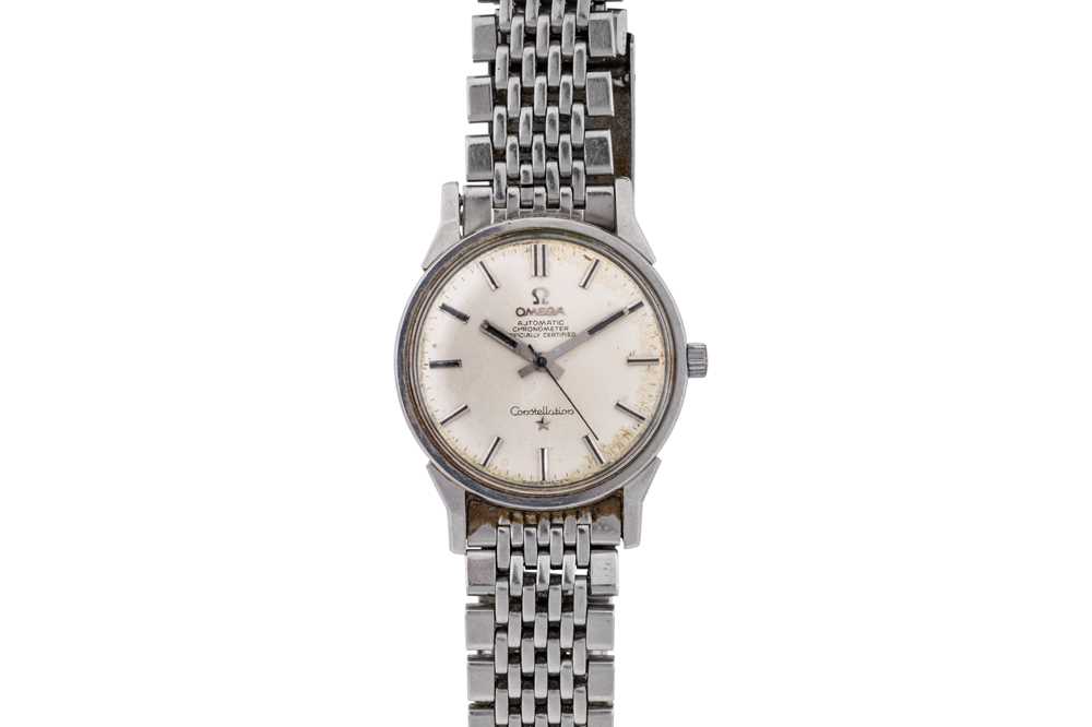 Lot 421 - Men's Omega Automatic Chronometer Bracelet Watch