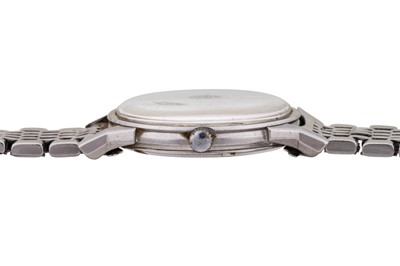 Lot 421 - Men's Omega Automatic Chronometer Bracelet Watch