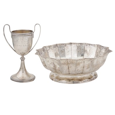 Lot 598 - A late 20th century Spanish 916 standard silver bowl, marked Joyeria Reyes