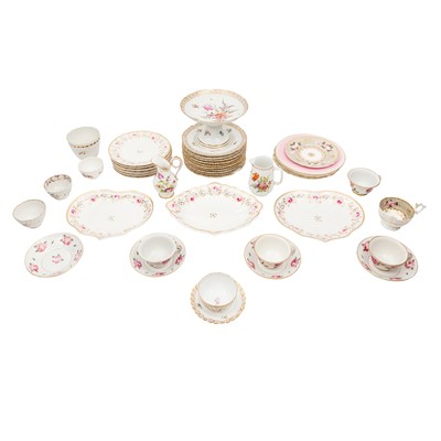 Lot 83 - A collection of 18th / 19th century English porcelain