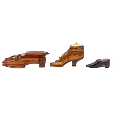 Lot 442 - A group of three 19th century boot-from snuff boxes