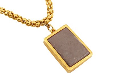 Lot 43 - A Thai necklace