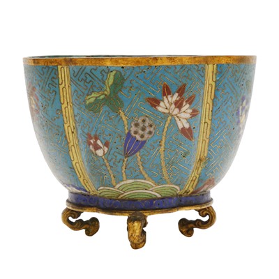 Lot 233 - A Chinese cloisonné enamel 'blossoms' jardinière, Qing dynasty, 19th century