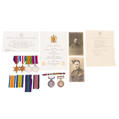 Lot 208 - A WWI Military Medal
