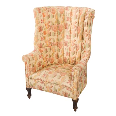 Lot 62 - An early 20th century barrel back armchair