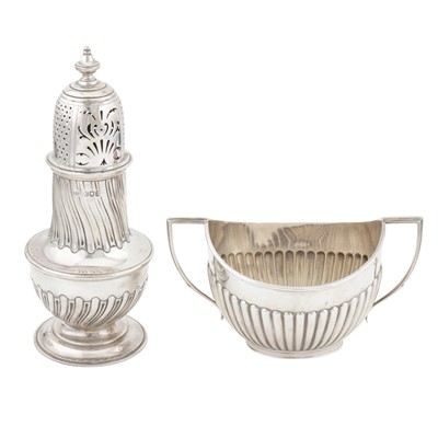 Lot 623 - A Victorian sterling silver sugar caster, London 1896 by Henry Stratford