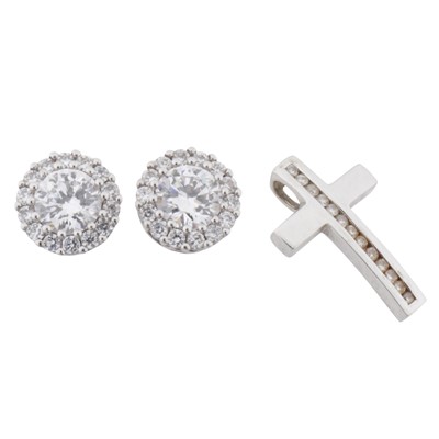 Lot 332 - A pair of stud earrings and a diamond cross pendant