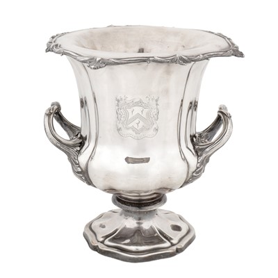Lot 597 - A William IV Old Sheffield silver plate wine cooler, Sheffield circa 1835 by Roberts, Smith and Co