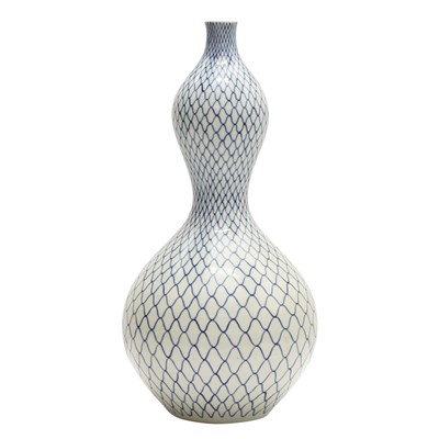 Lot 10 - A Japanese Arita blue and white 'fishnet' vase, Edo period, 18th century