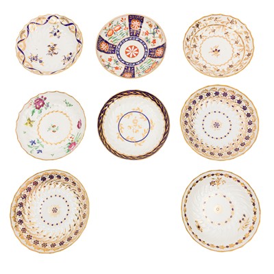 Lot 52 - A group of Worcester porcelain, eight tea cups and saucers
