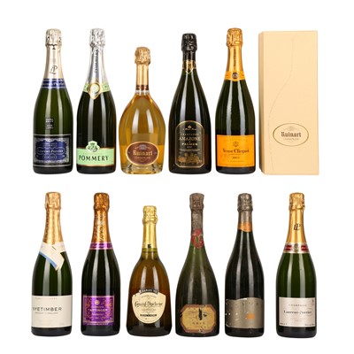 Lot 50 - Selection of Non Vintage Champagnes - 12 bottles