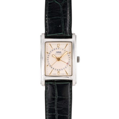 Lot 28 - Oris 'Pointer-Date' Wristwatch