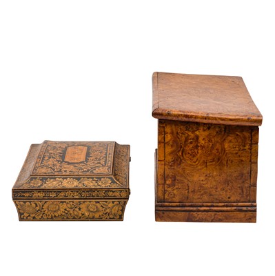 Lot 450 - Two 19th century treen boxes