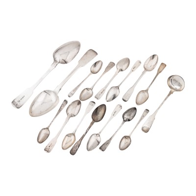 Lot 568 - A George IV Scottish sterling silver toddy ladle, Edinburgh 1829 by Marshall and Sons