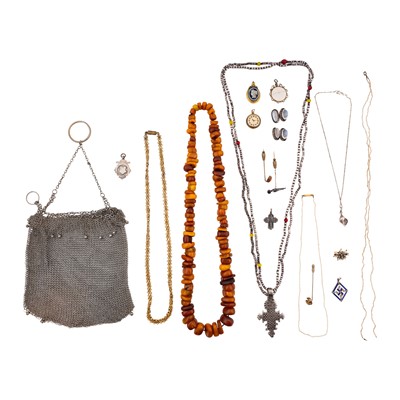 Lot 413 - A collection of silver and costume jewellery