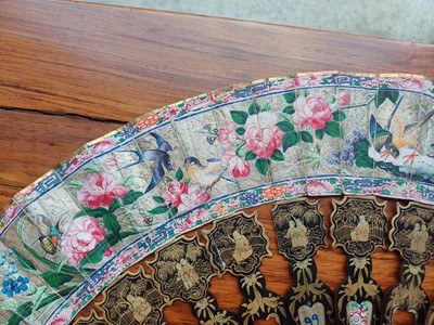 Lot 378 - λ A Chinese export 'figurative' folding fan, Qing dynasty, 19th century