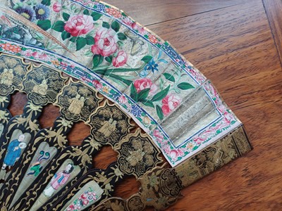 Lot 378 - λ A Chinese export 'figurative' folding fan, Qing dynasty, 19th century