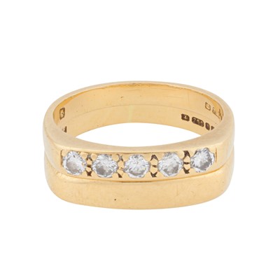 Lot 361 - A diamond bridal ring set, circa 1965